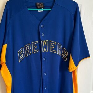 Brewers fan jersey